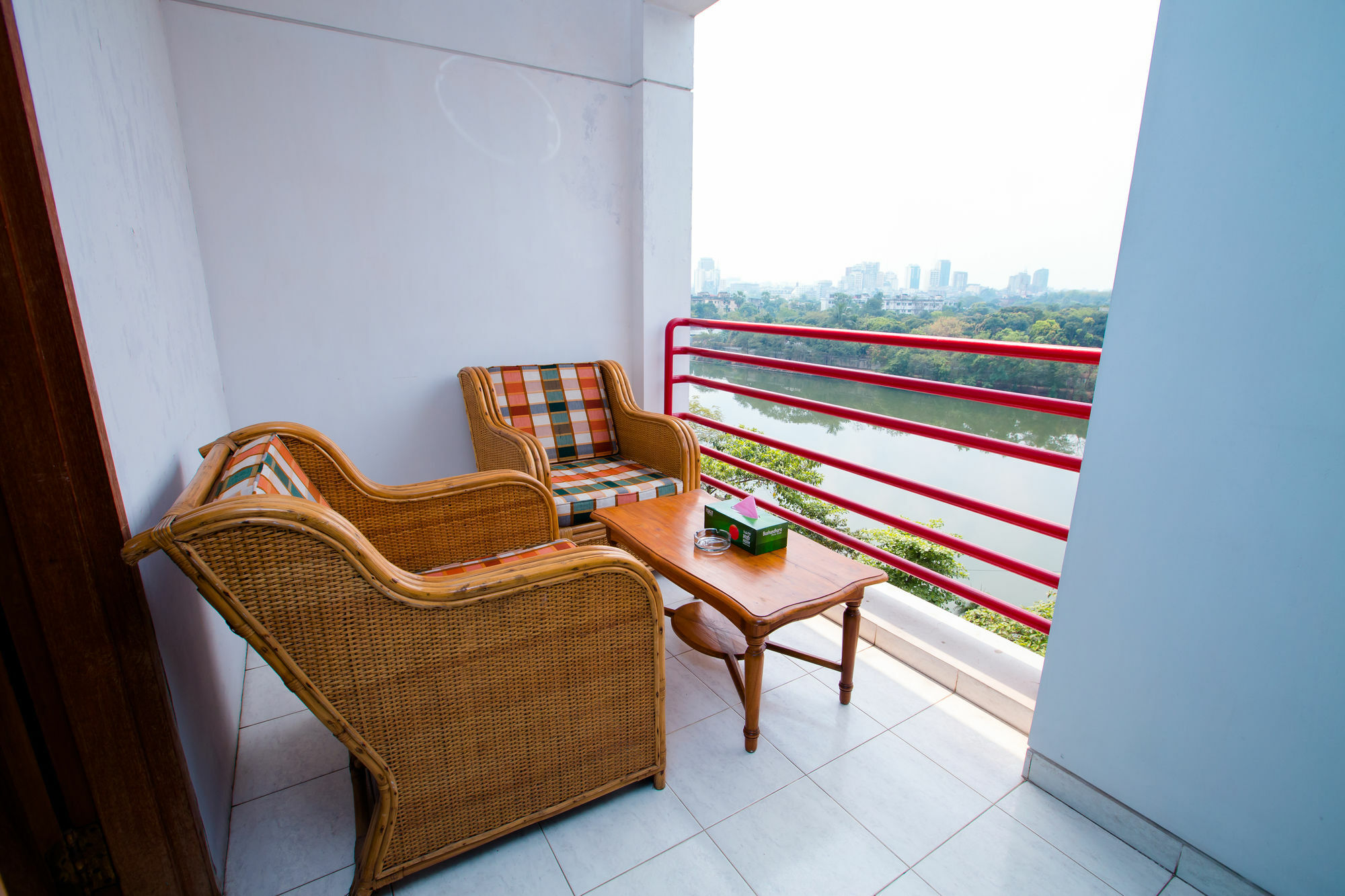 Hotel Golden Deer Dhaka Buitenkant foto