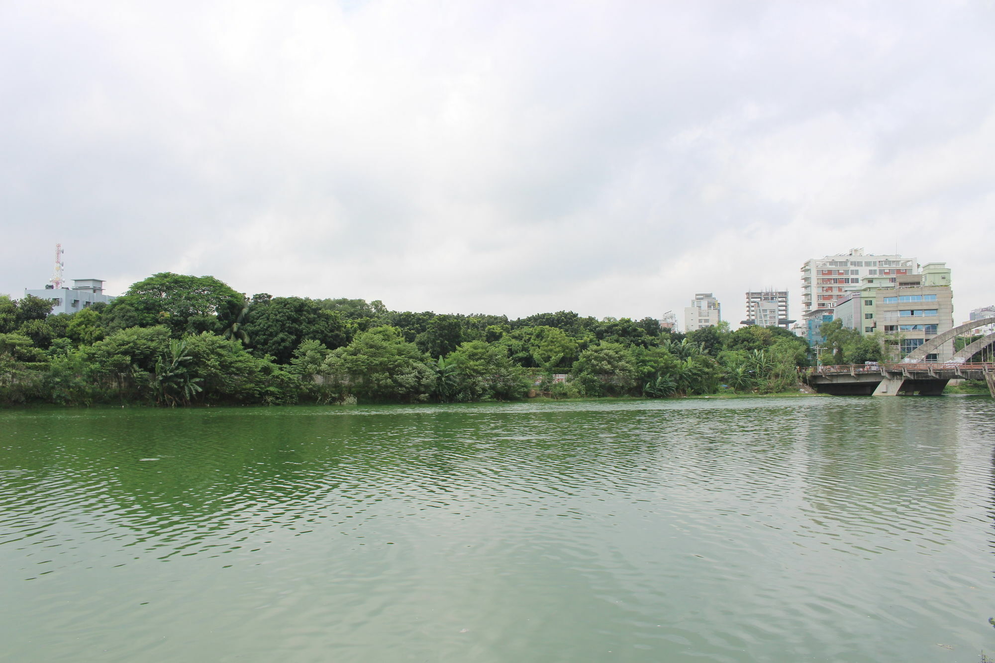 Hotel Golden Deer Dhaka Buitenkant foto
