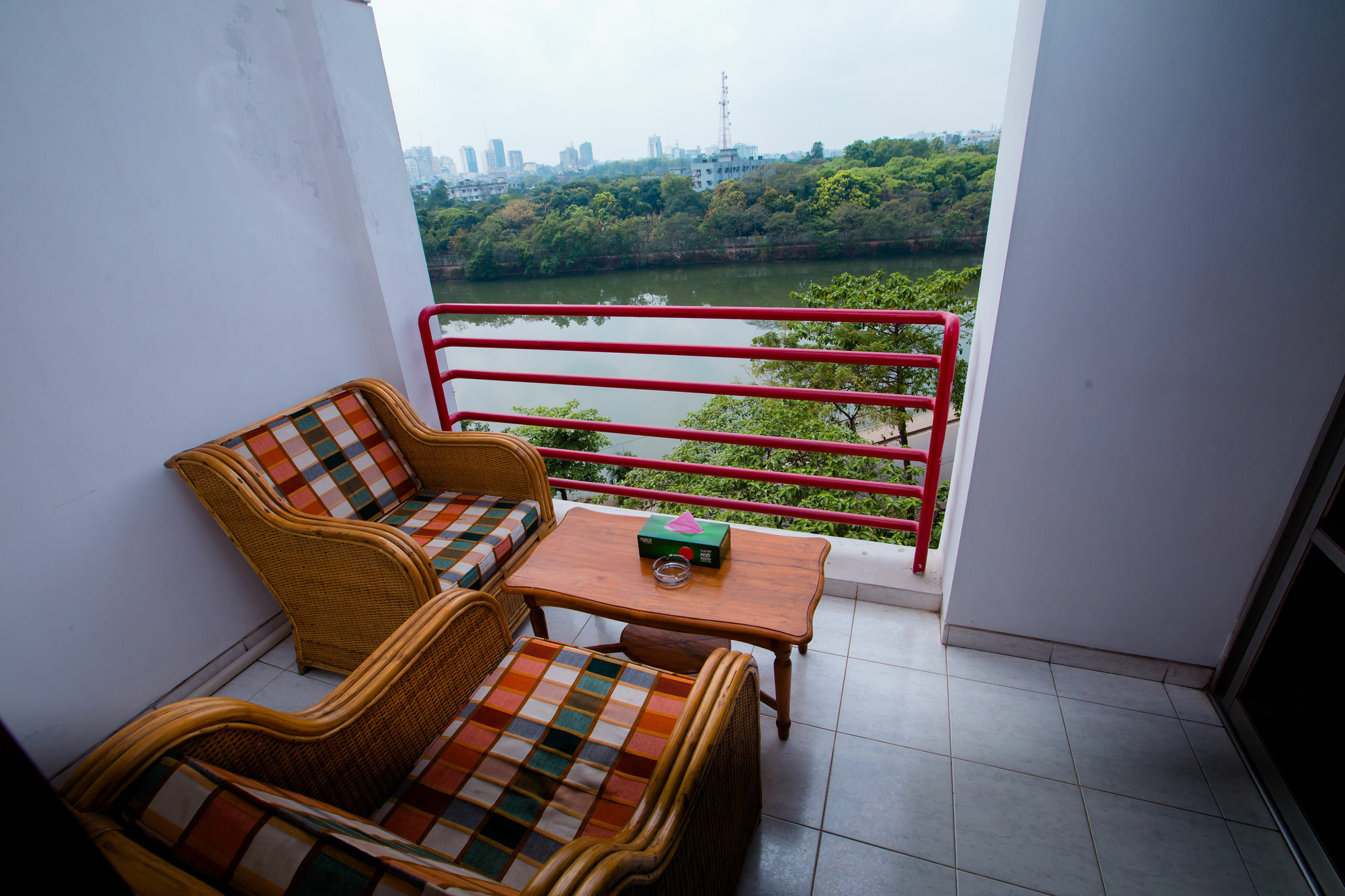 Hotel Golden Deer Dhaka Buitenkant foto