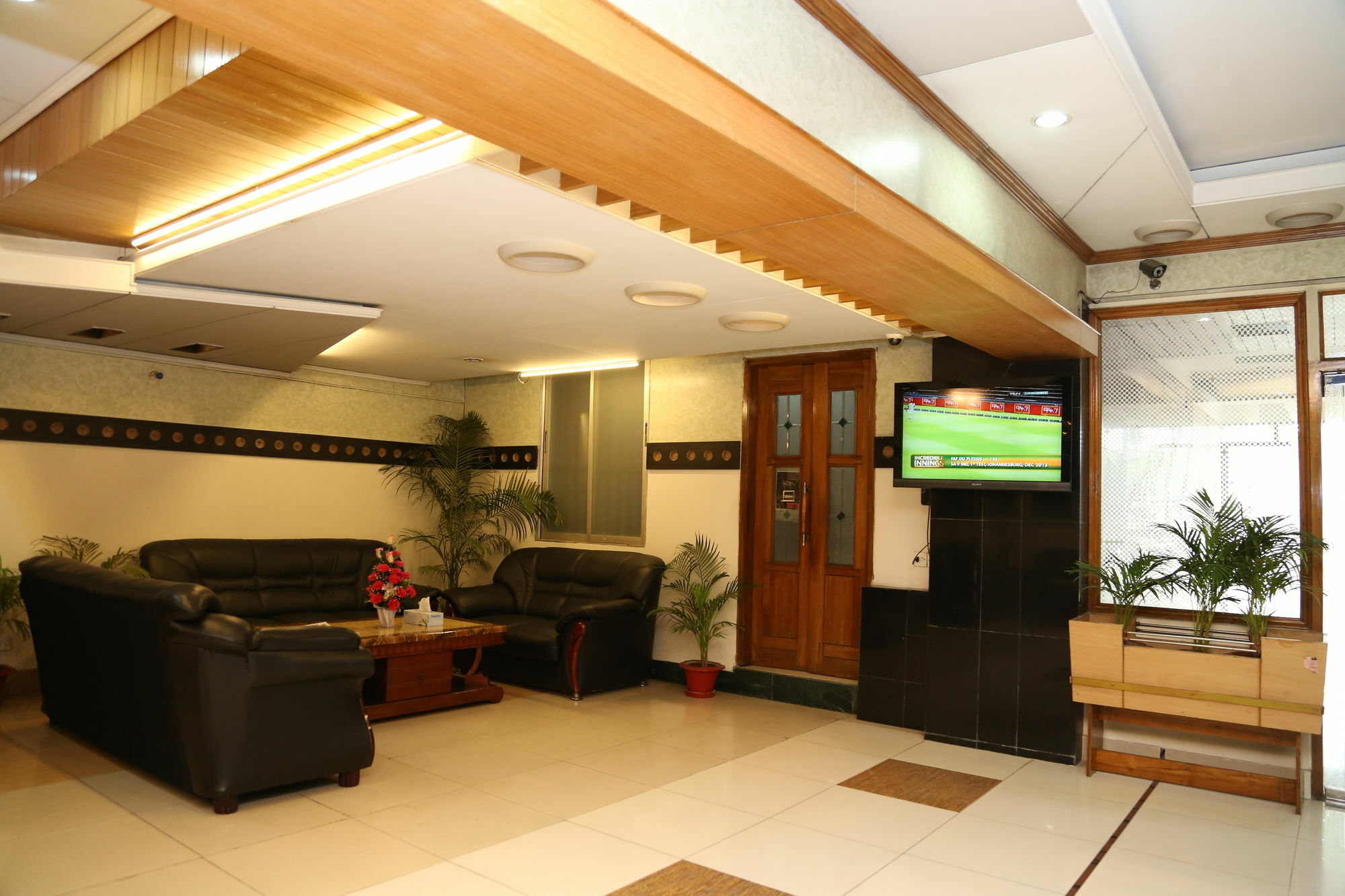 Hotel Golden Deer Dhaka Buitenkant foto