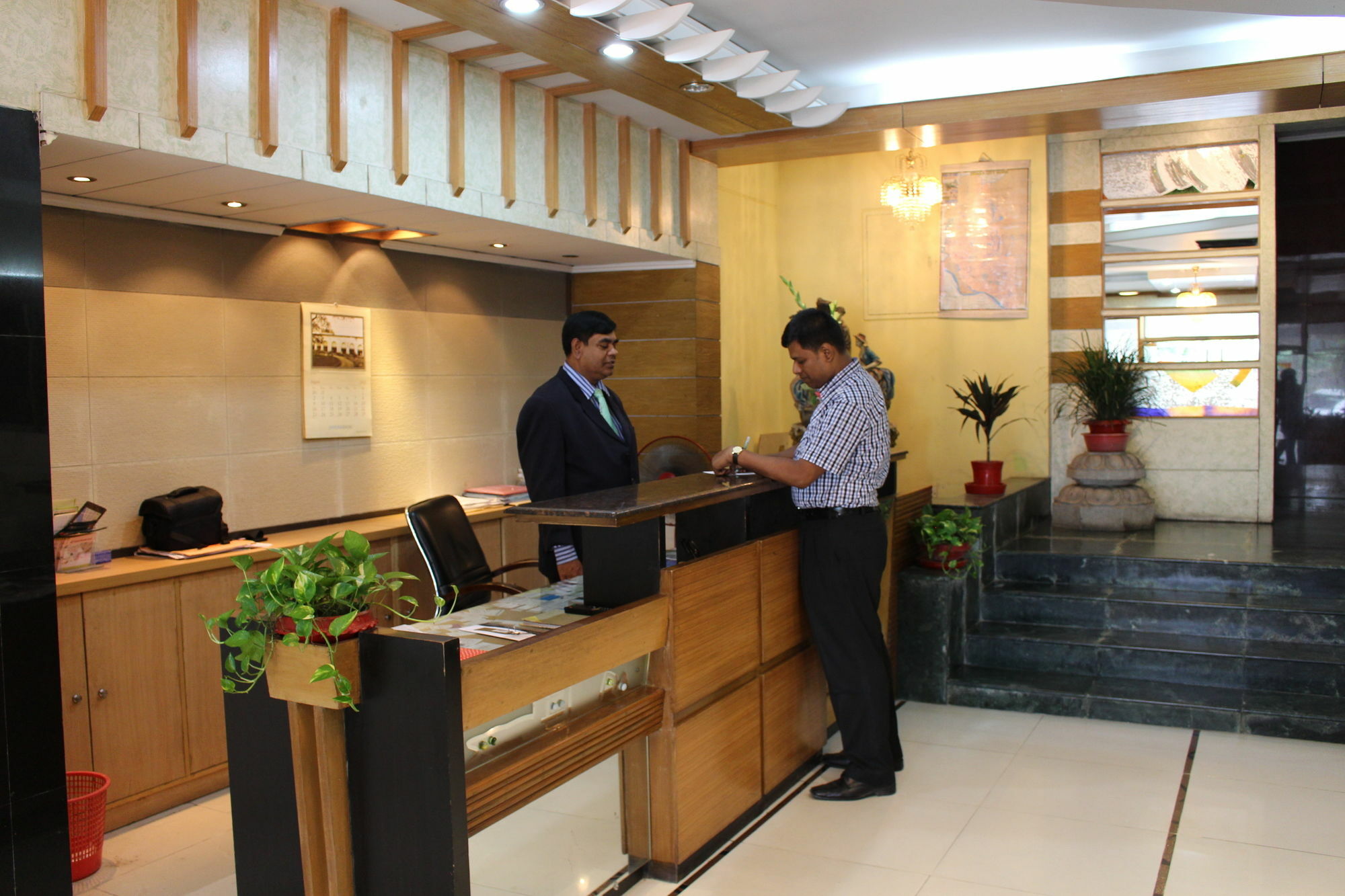 Hotel Golden Deer Dhaka Buitenkant foto