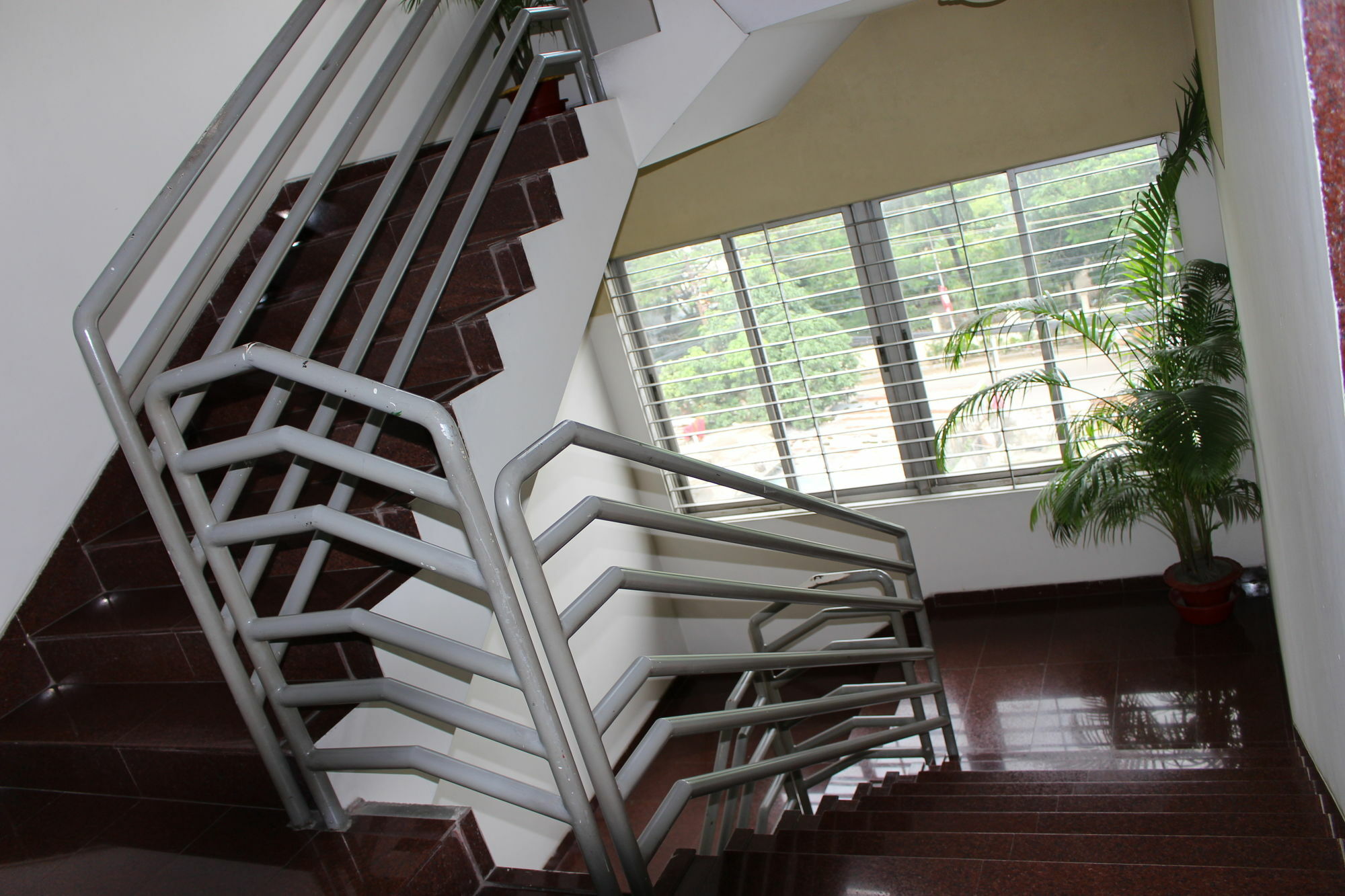 Hotel Golden Deer Dhaka Buitenkant foto